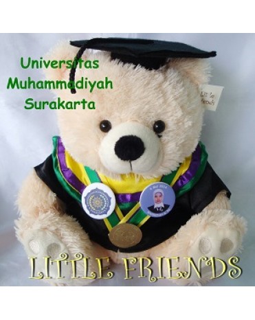 Boneka Wisuda Universitas Muhammadiyah Surakarta - Pendidikan (30 cm)
